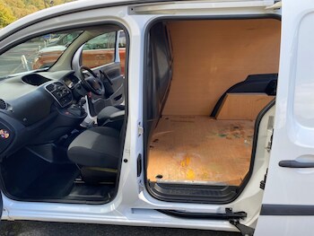 Used Renault Kangoo 2020 for sale - 76035942: Photo