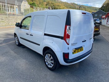 Used Renault Kangoo 2020 for sale - 76035942: Photo