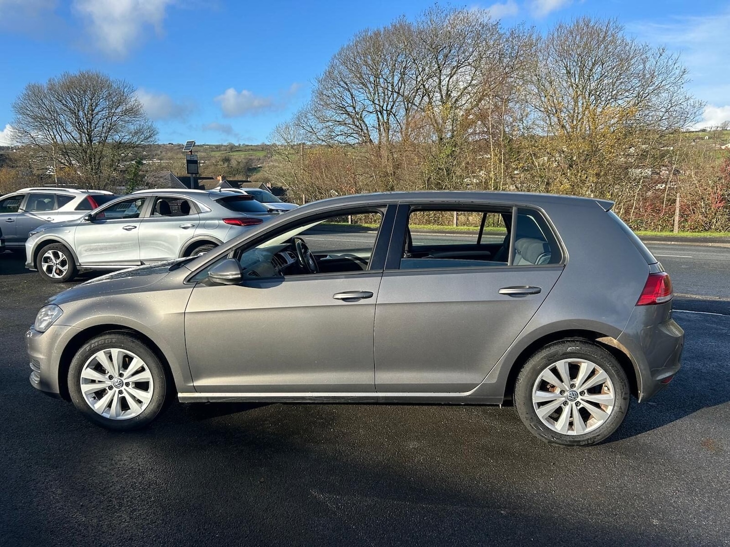 Used Volkswagen Golf 2013 for sale - 76945450: Photo 4