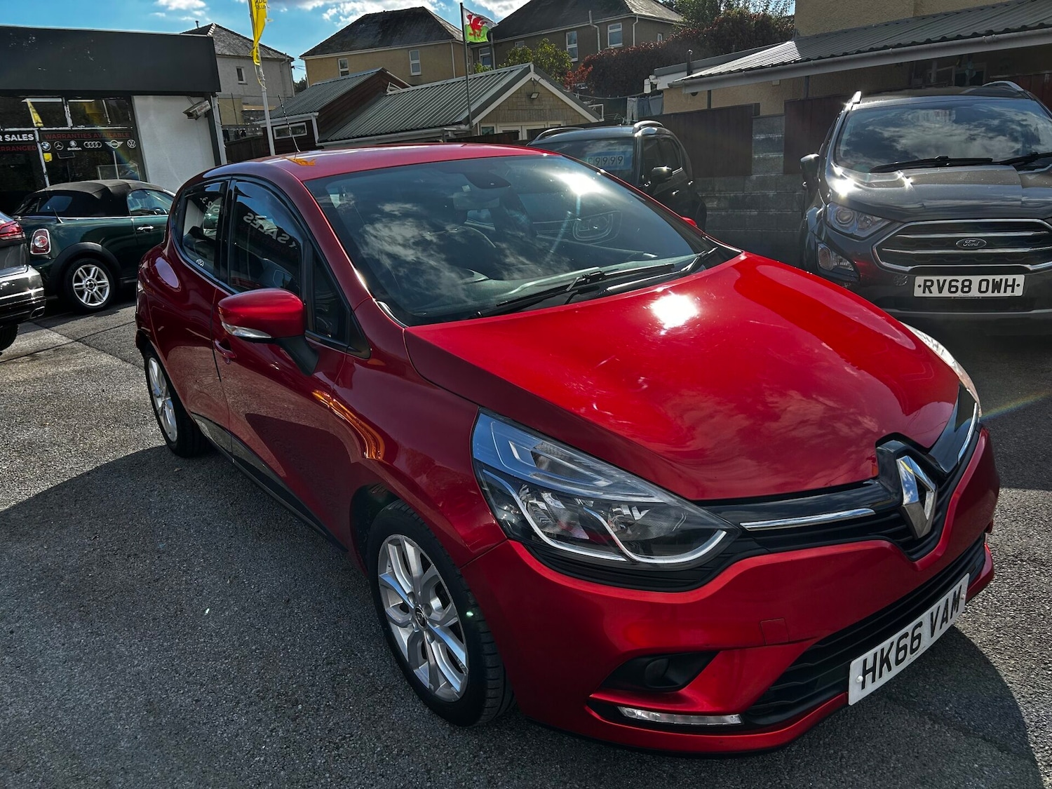 Used Renault Clio 2016 for sale - 76082172: Photo 1