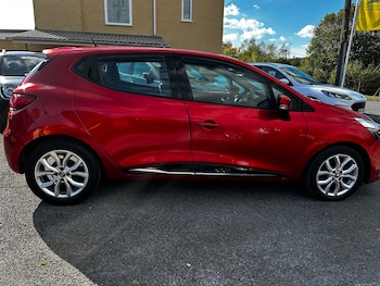 Used Renault Clio 2016 for sale - 76082172: Photo 3