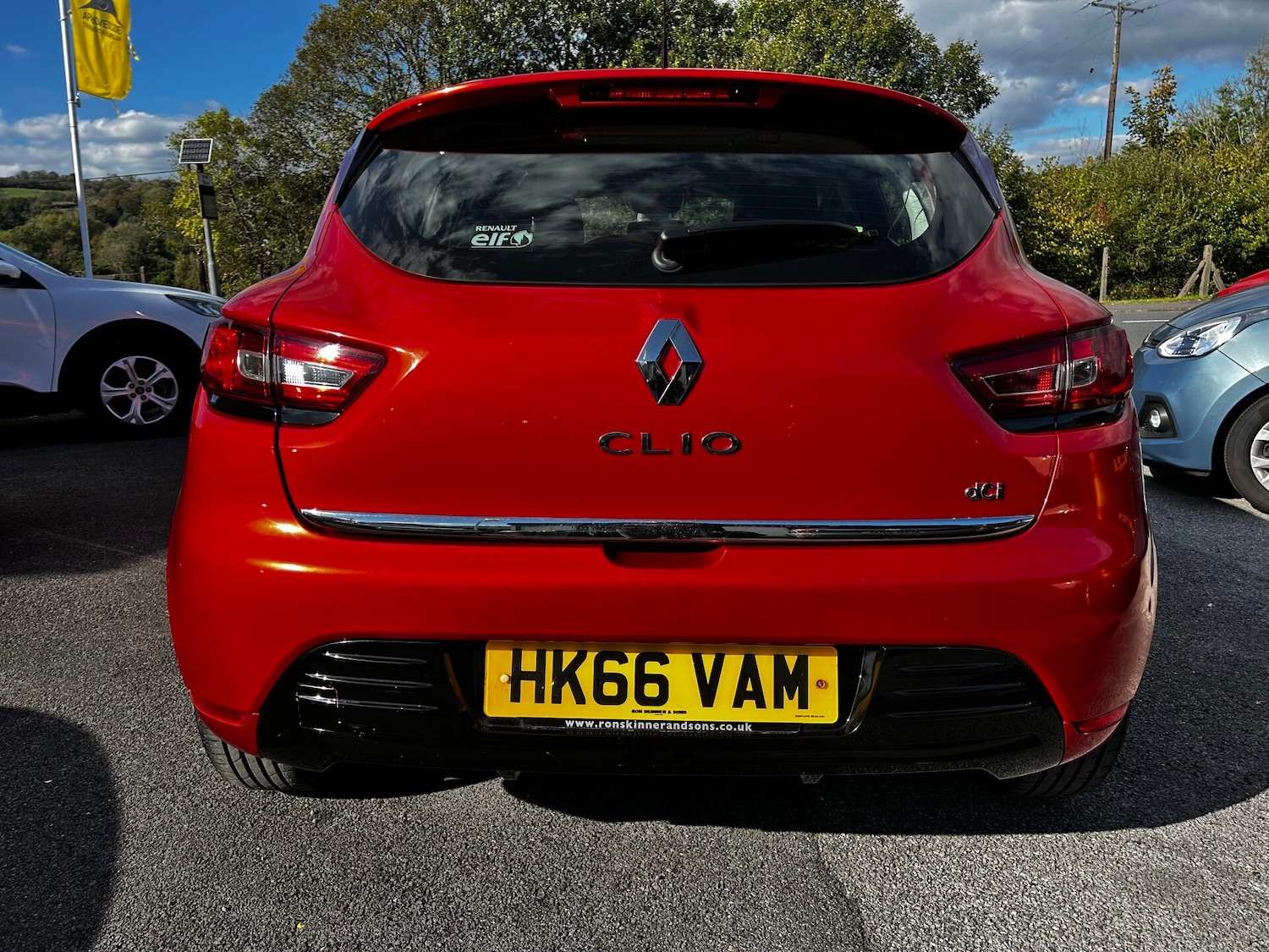 Used Renault Clio 2016 for sale - 76082172: Photo 5