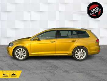 Used Volkswagen Golf 2018 for sale - 73300136: Photo