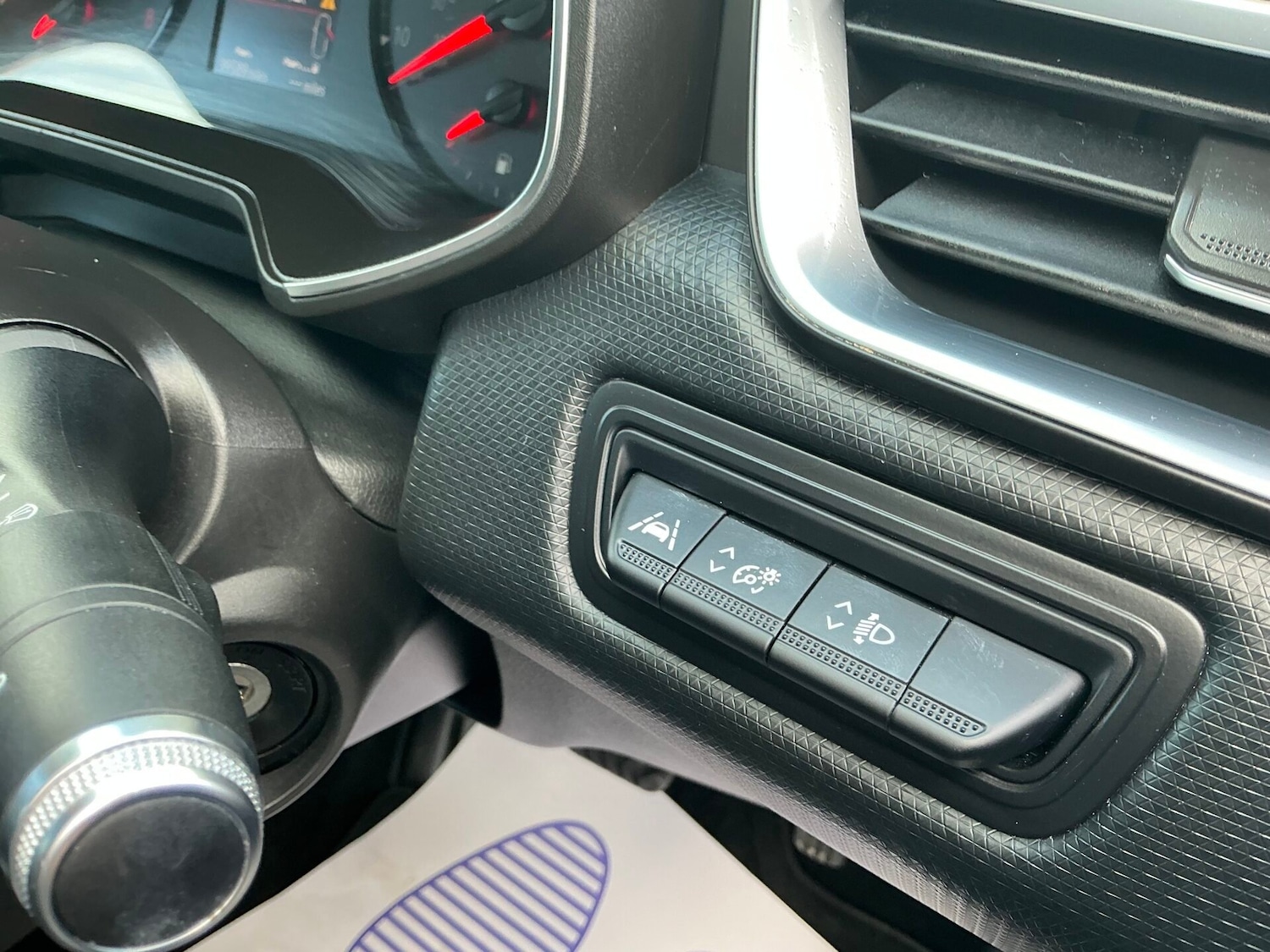 Used Renault Clio 2020 for sale - 76383252: Photo 8