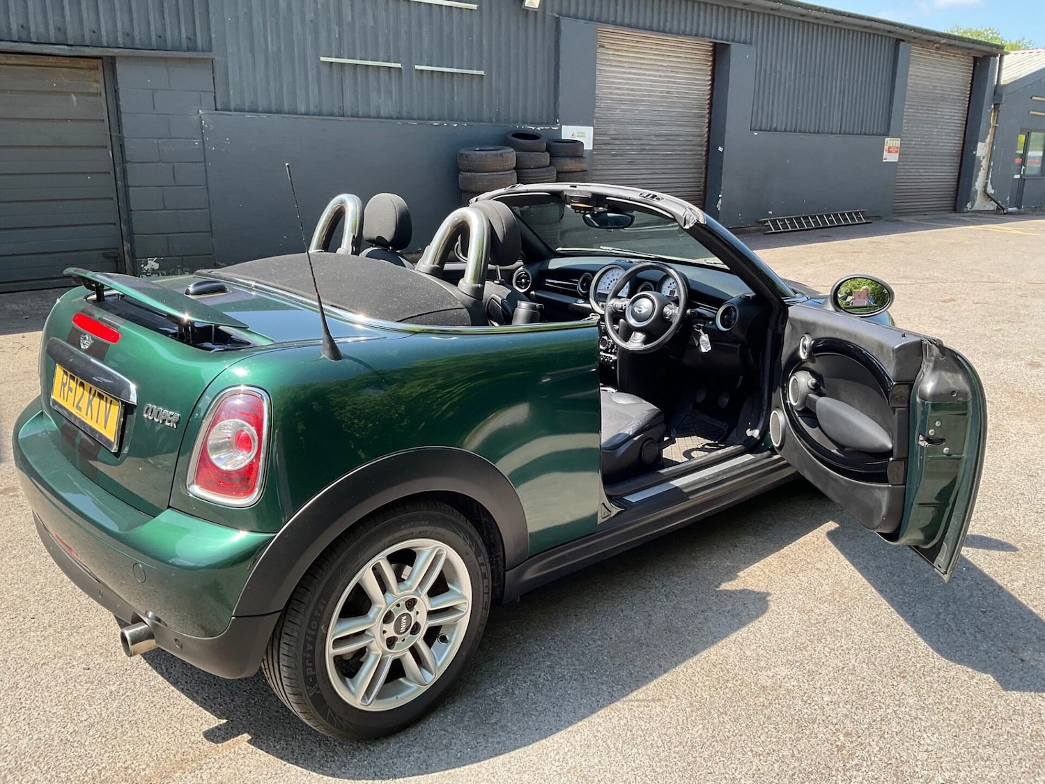 Used MINI Roadster 2012 for sale - 76292354: Photo 12