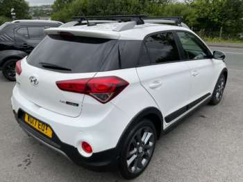 Used Hyundai i20 2017 for sale - 75079621: Photo