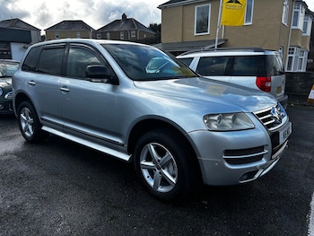 Used Volkswagen Touareg 2006 for sale - 77298559: Photo
