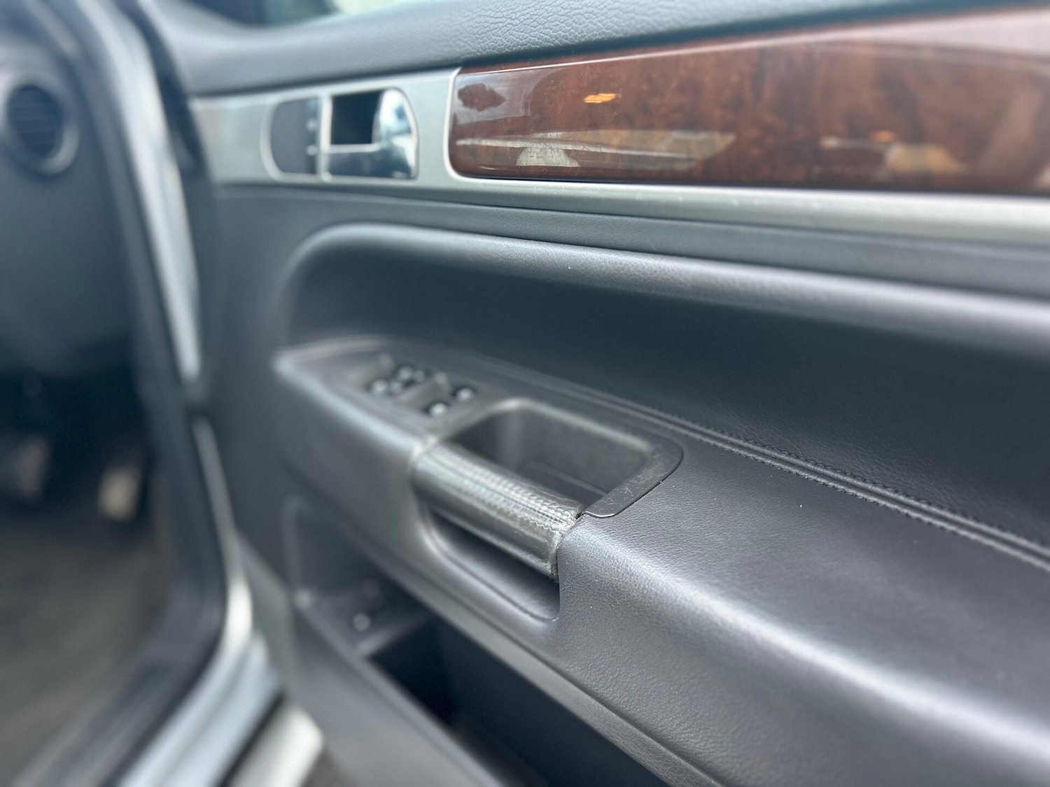 Used Volkswagen Touareg 2006 for sale - 77298559: Photo 34