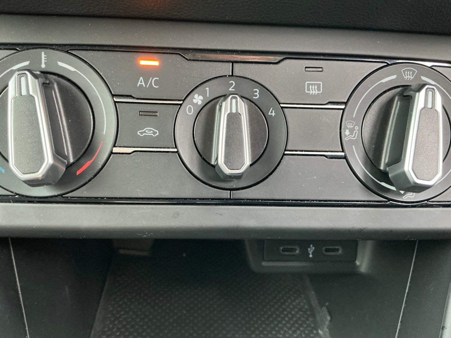 Used Volkswagen Polo 2021 for sale - 76428834: Photo 14