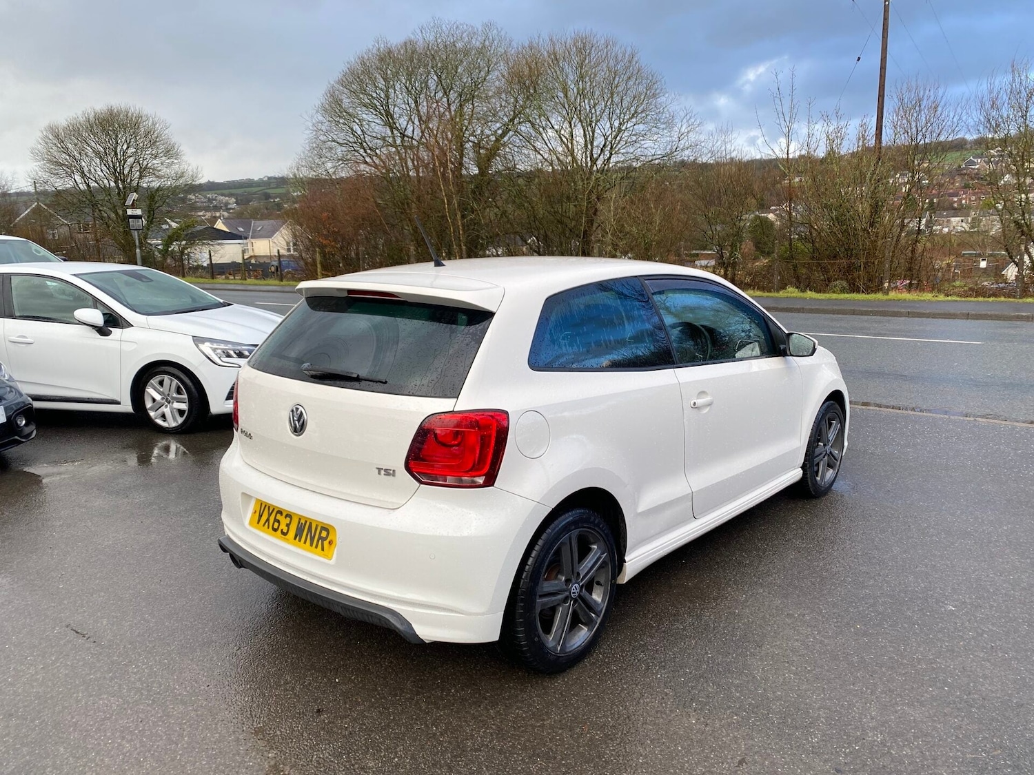 Used Volkswagen Polo 2013 for sale - 77298565: Photo 4