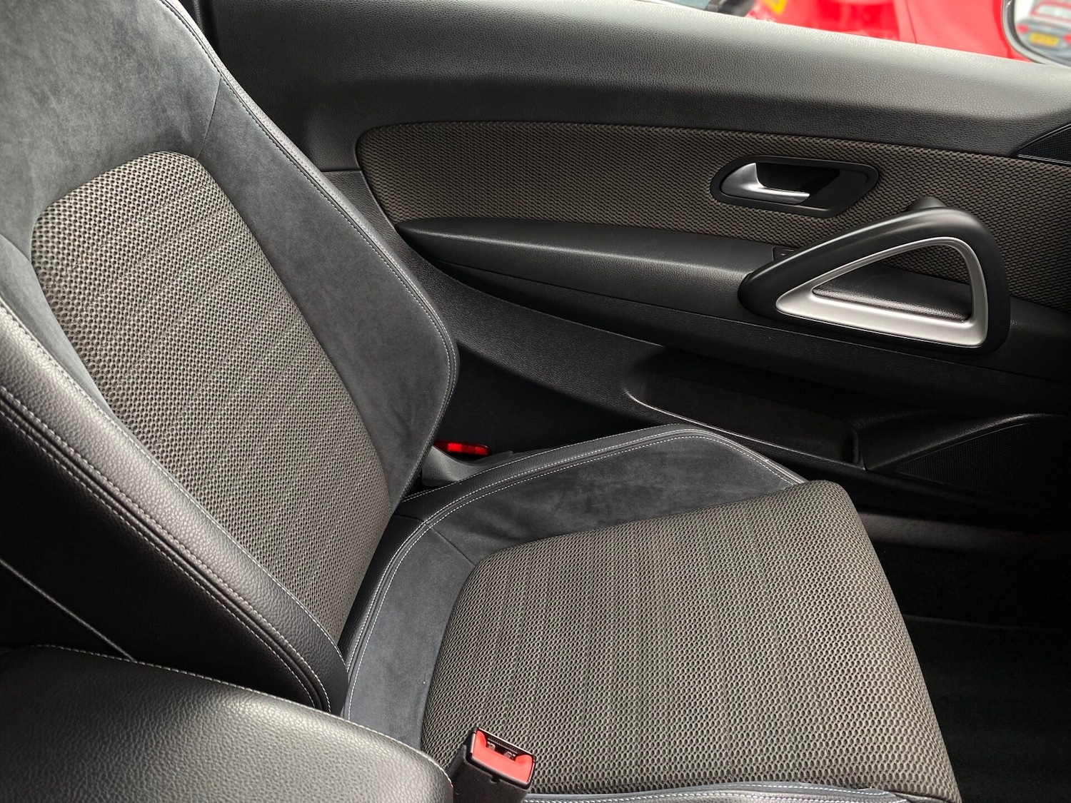 Used Volkswagen Scirocco 2016 for sale - 76207599: Photo 44