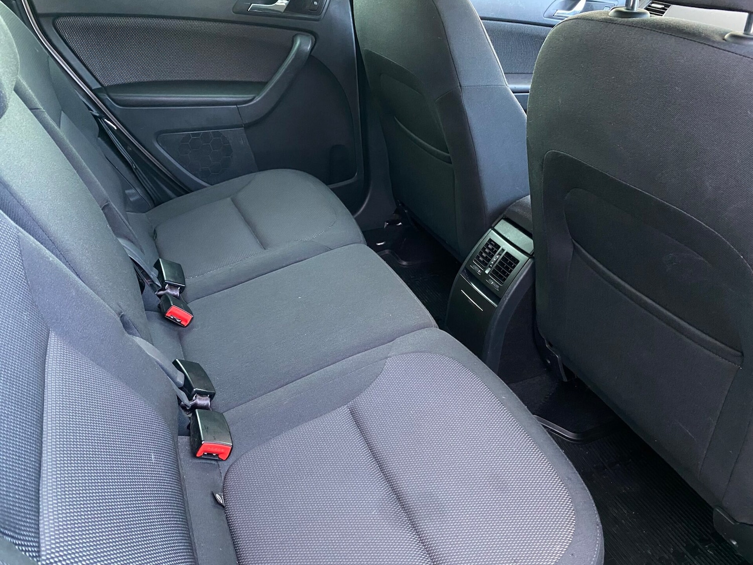 Used Skoda Yeti 2012 for sale - 77302847: Photo 15