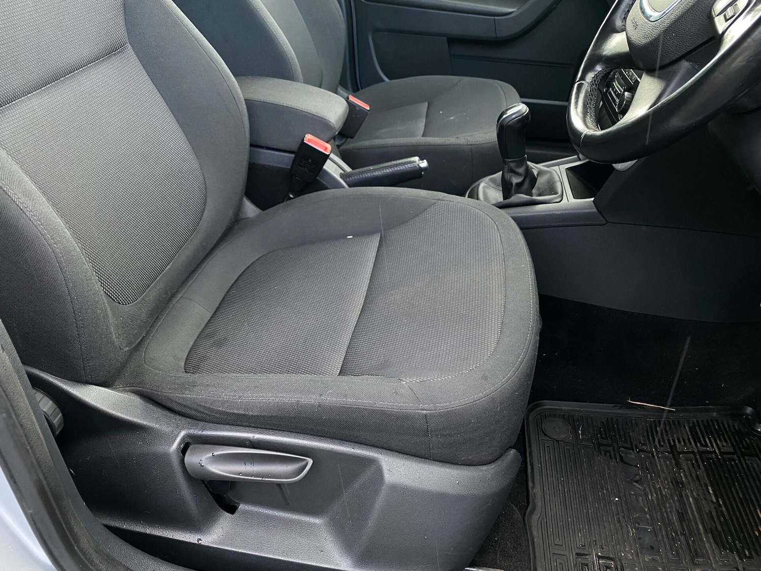 Used Skoda Yeti 2012 for sale - 77302847: Photo 17