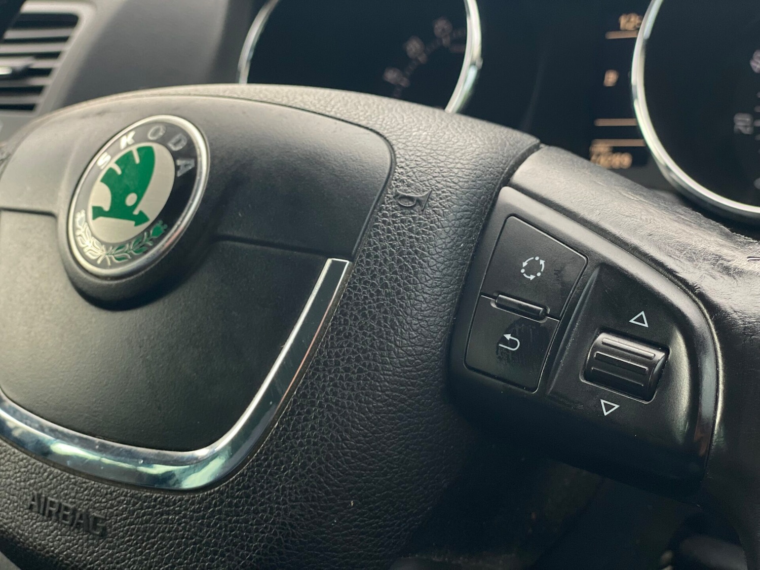 Used Skoda Yeti 2012 for sale - 77302847: Photo 22