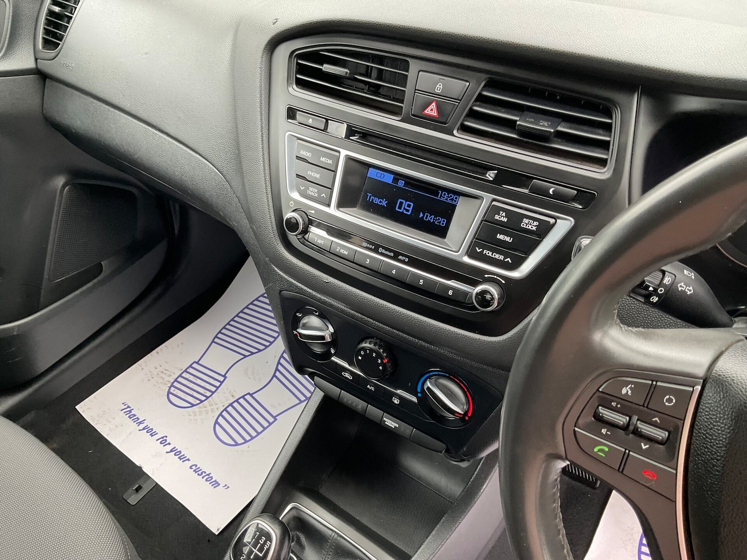 Used Hyundai i20 2017 for sale - 77889275: Photo 10