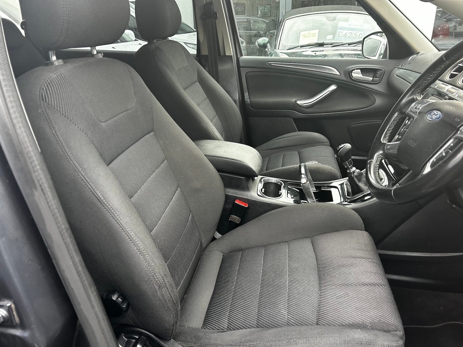 Used Ford S-Max 2010 for sale - 77324632: Photo 12