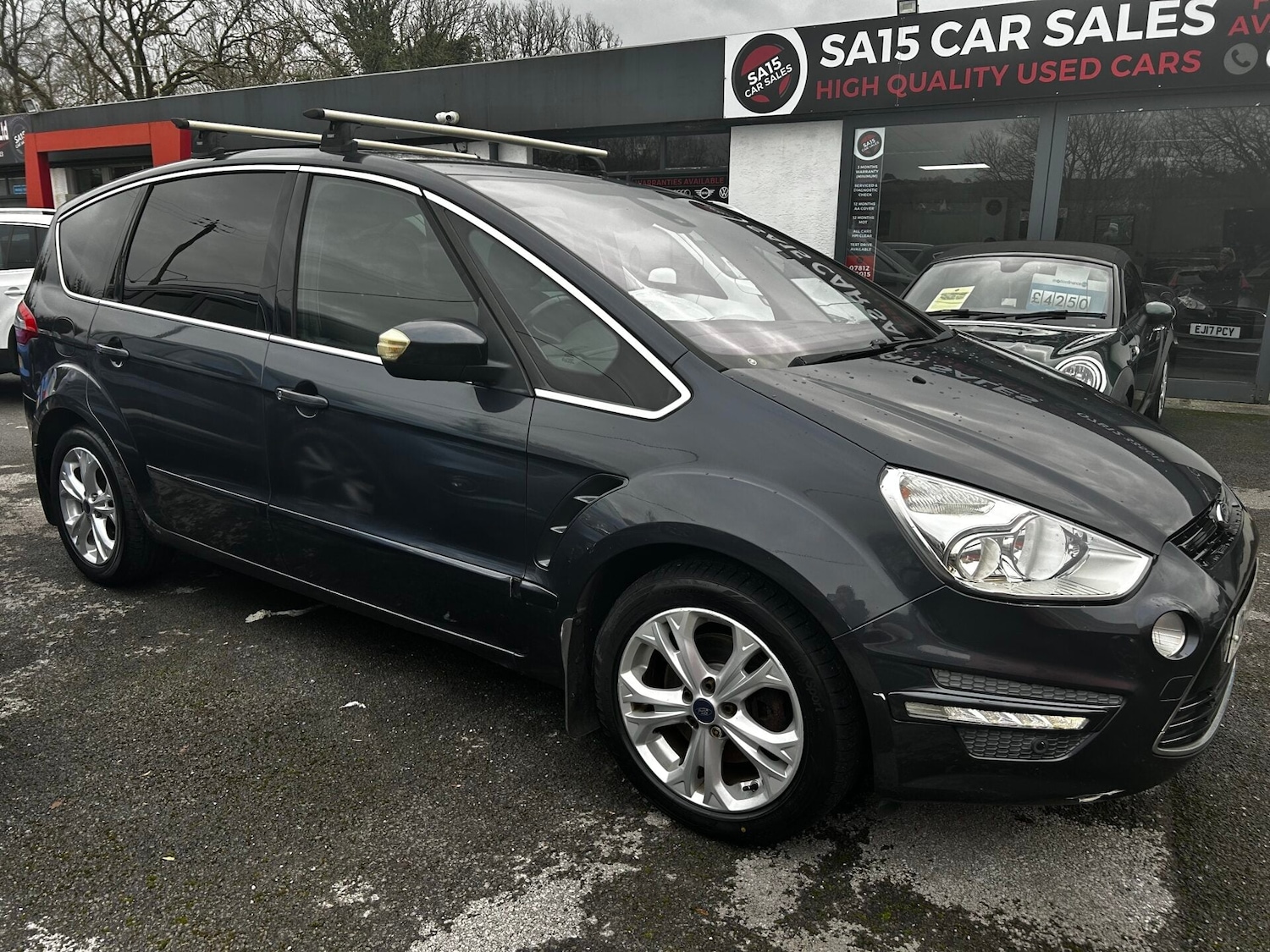 Used Ford S-Max 2010 for sale - 77324632: Photo 2