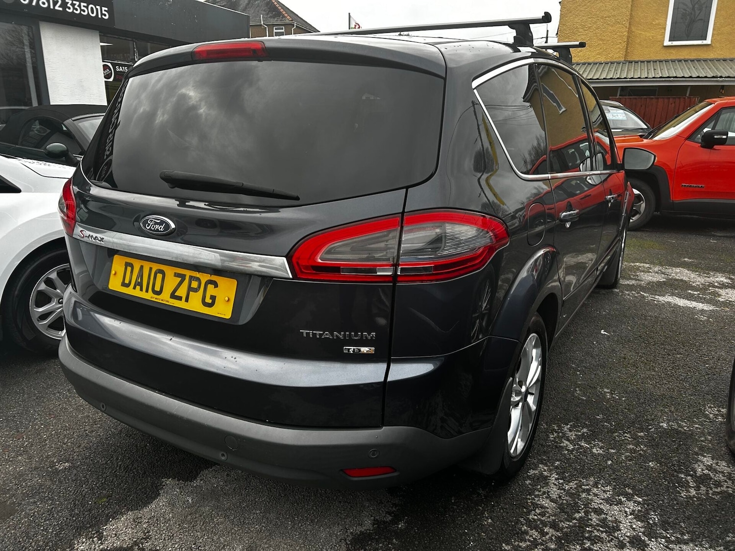 Used Ford S-Max 2010 for sale - 77324632: Photo 3