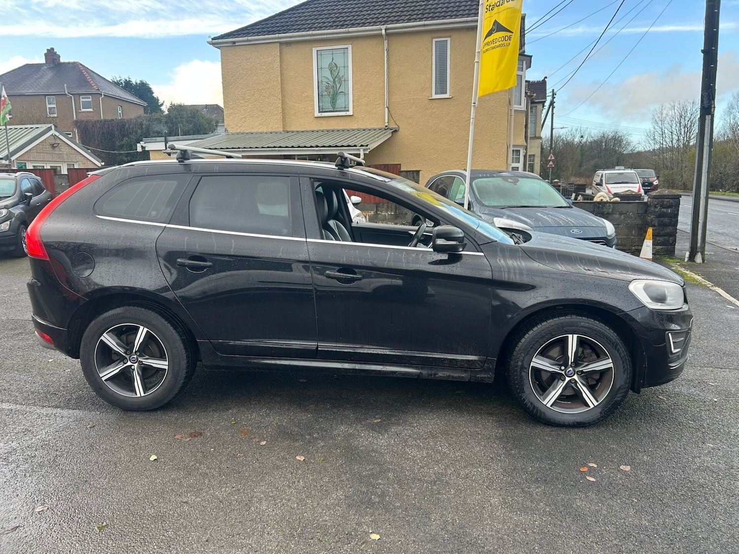 Used Volvo XC60 2016 for sale - 76829680: Photo 6