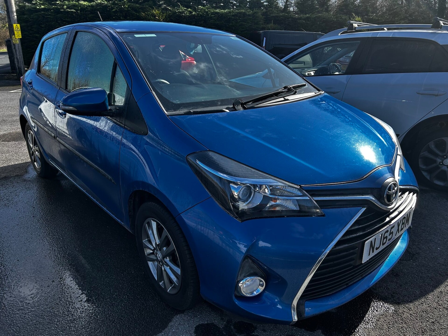 Used Toyota Yaris 2015 for sale - 77888326: Photo 1
