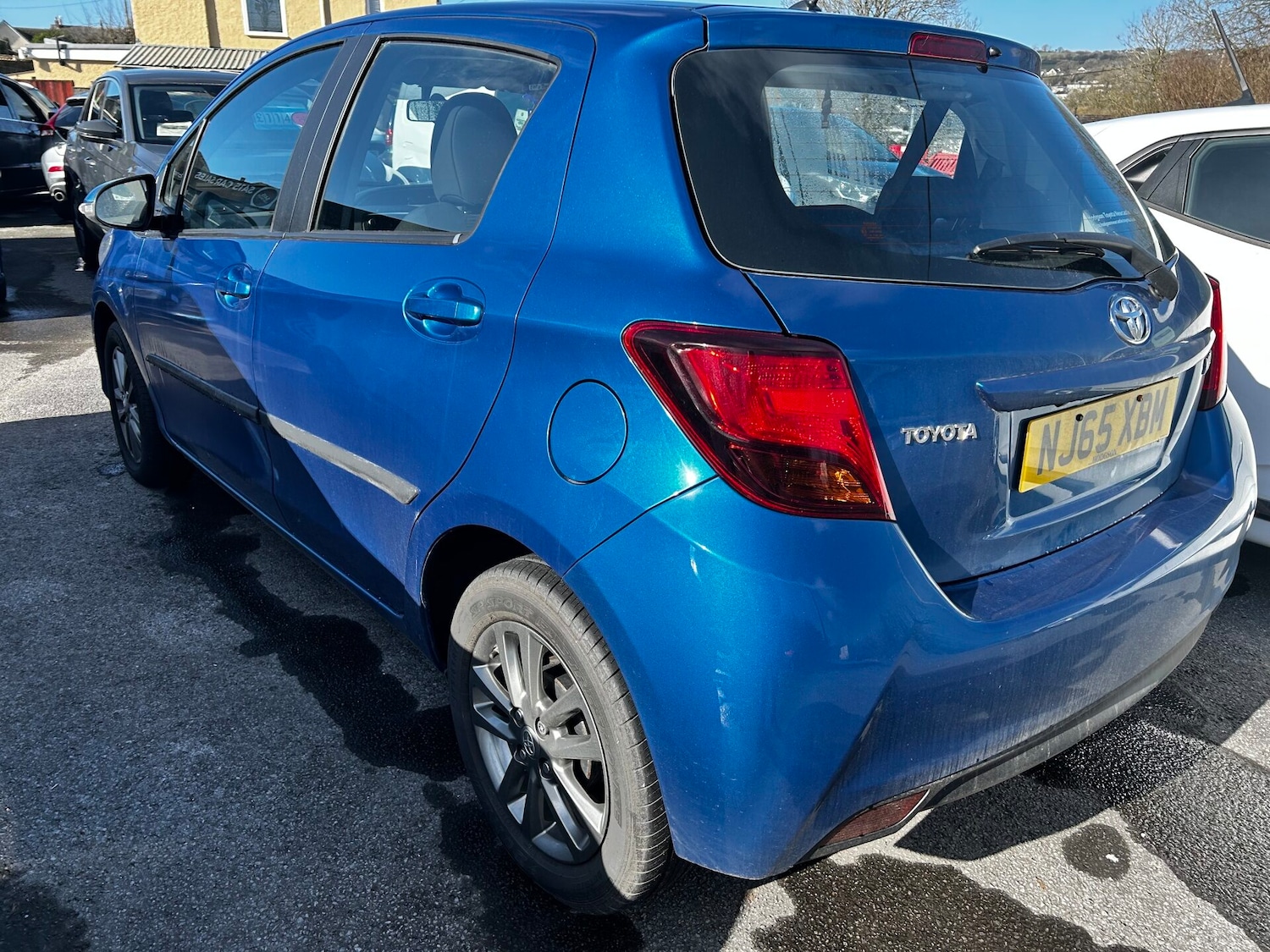 Used Toyota Yaris 2015 for sale - 77888326: Photo 3