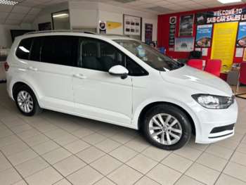 Used Volkswagen Touran 2018 for sale - 75322509: Photo