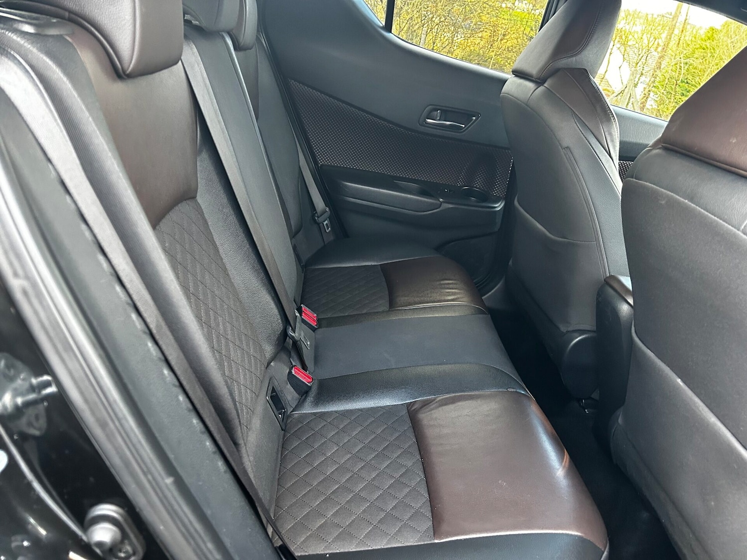 Used Toyota C-HR 2017 for sale - 77435957: Photo 19