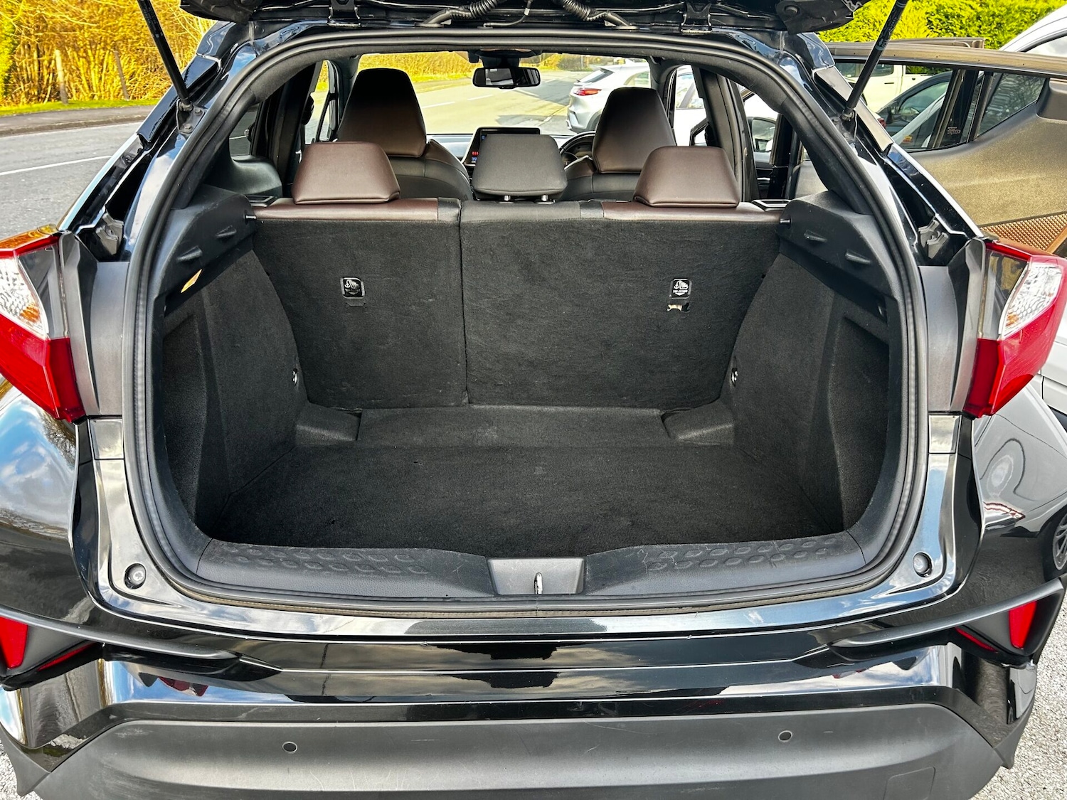 Used Toyota C-HR 2017 for sale - 77435957: Photo 20