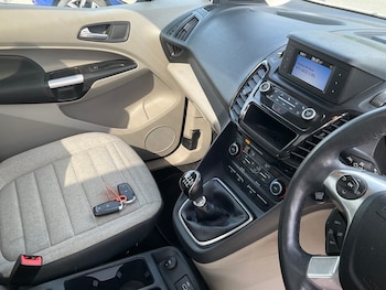 Used Ford Tourneo Connect 2020 for sale - 75557472: Photo