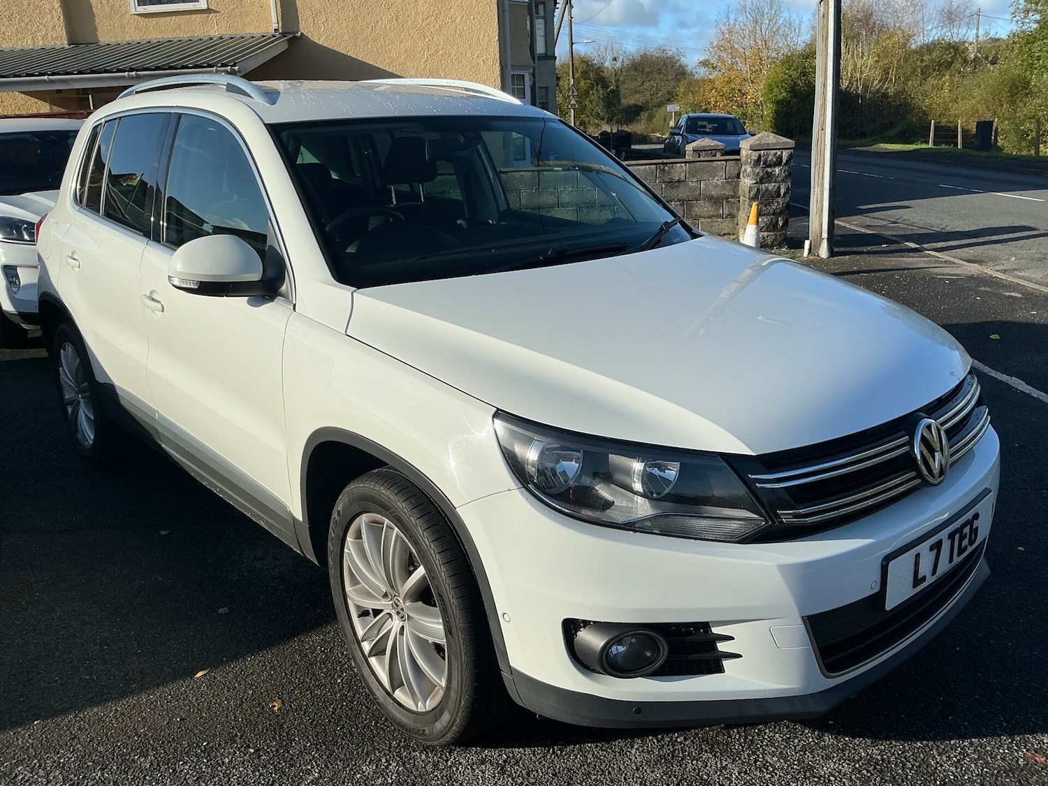 Used Volkswagen Tiguan 2016 for sale - 76381991: Photo 1