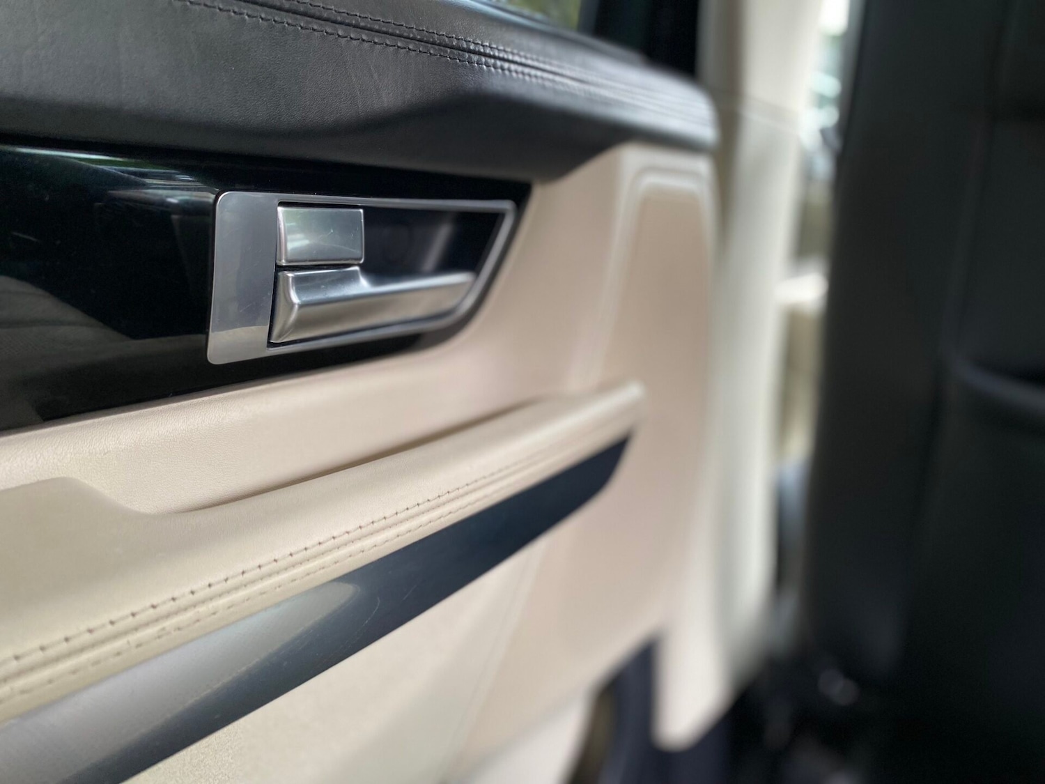 Used Land Rover Range Rover Sport 2011 for sale - 76320808: Photo 12