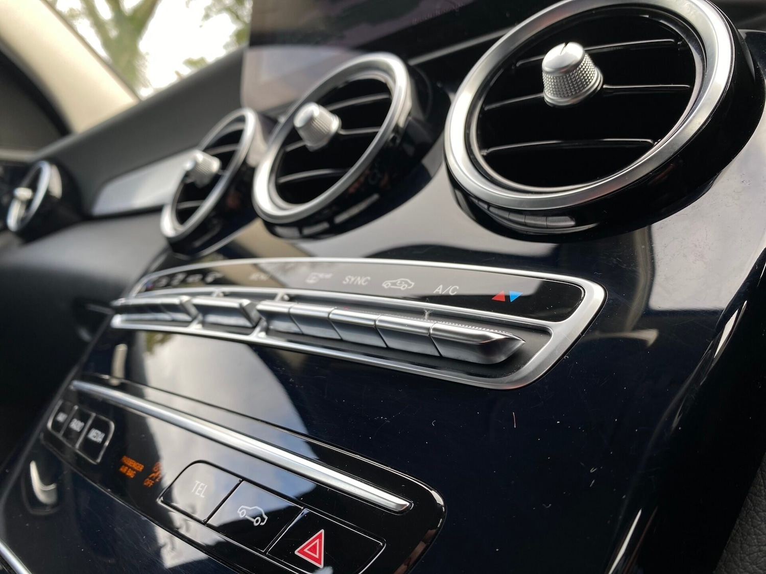 Used Mercedes-Benz C Class 2018 for sale - 76207600: Photo 15