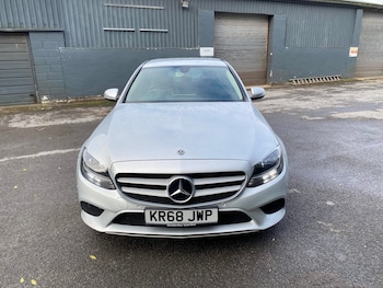 Used Mercedes-Benz C-Class 2018 for sale - 76207600: Photo