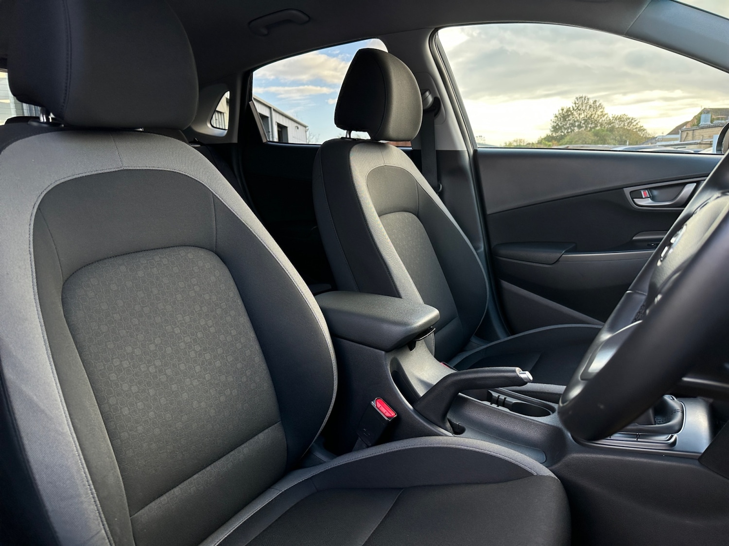 Used Hyundai KONA 2020 for sale - 76534021: Photo 31