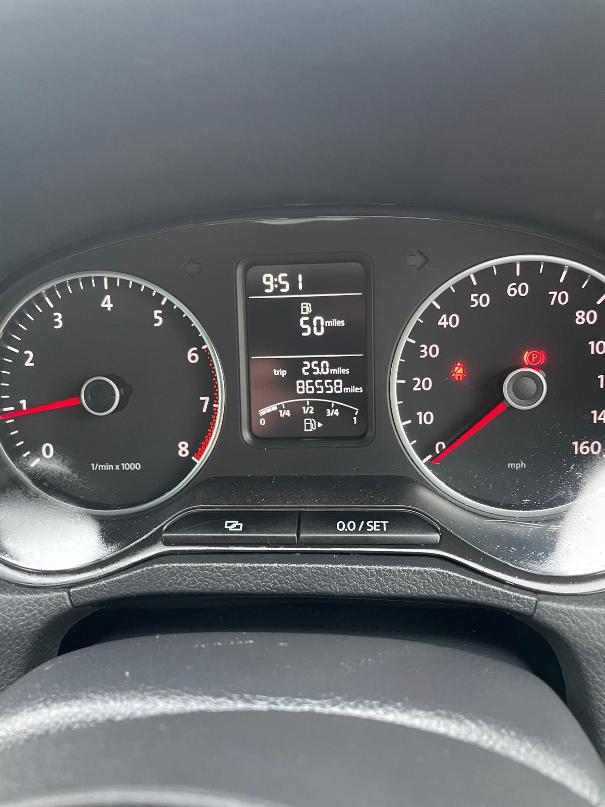 Used Volkswagen Polo 2013 for sale - 77319889: Photo 2