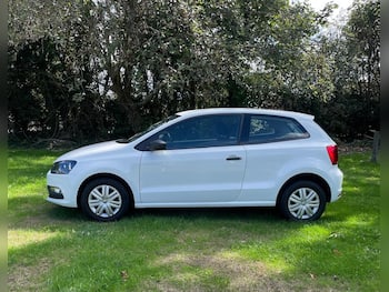 Used Volkswagen Polo 2015 for sale - 79840439: Photo