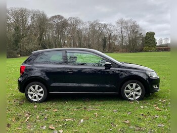 Used Volkswagen Polo 2014 for sale - 77319918: Photo