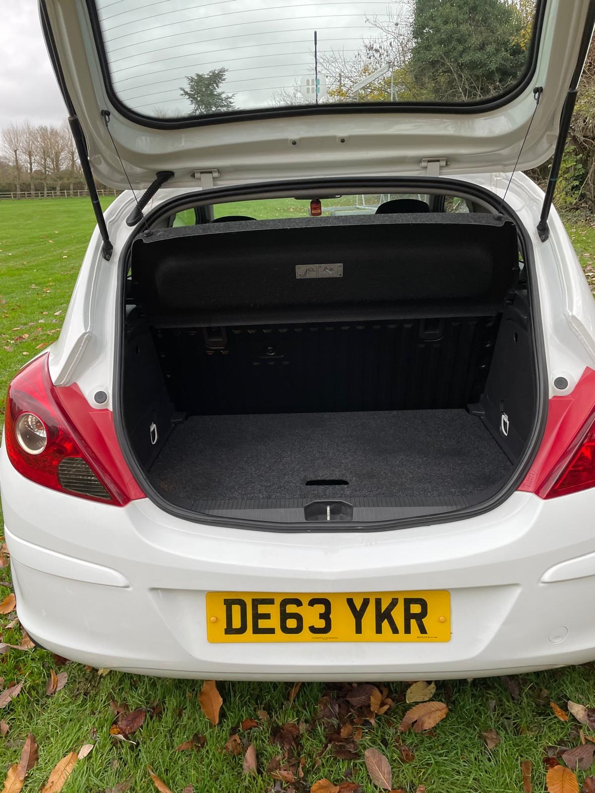 Used Vauxhall Corsa 2013 for sale - 76547998: Photo 19