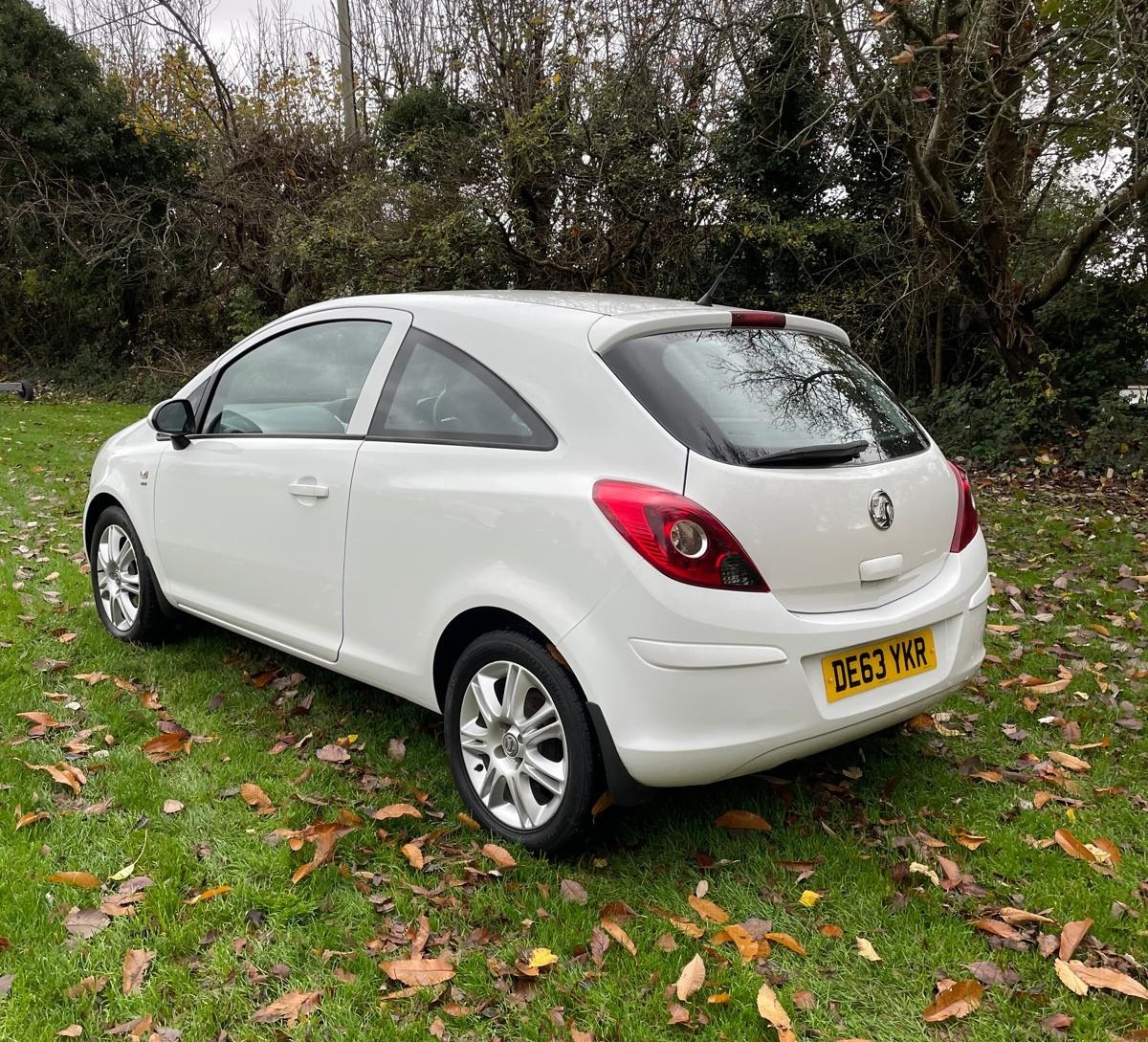 Used Vauxhall Corsa 2013 for sale - 76547998: Photo 9