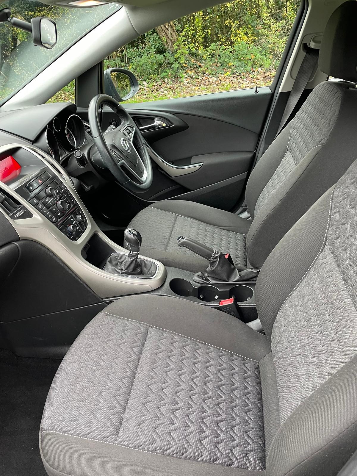 Used Vauxhall Astra 2013 for sale - 76527336: Photo 18