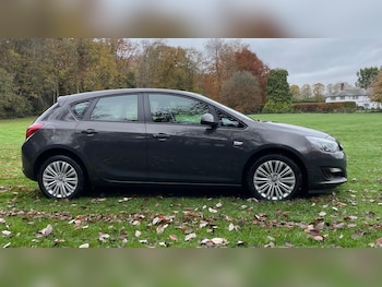 Used Vauxhall Astra 2013 for sale - 76527336: Photo