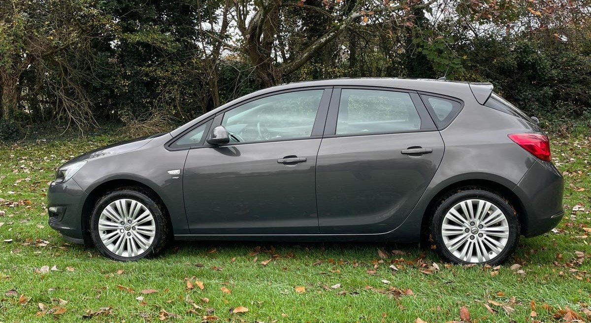 Used Vauxhall Astra 2013 for sale - 76527336: Photo 8