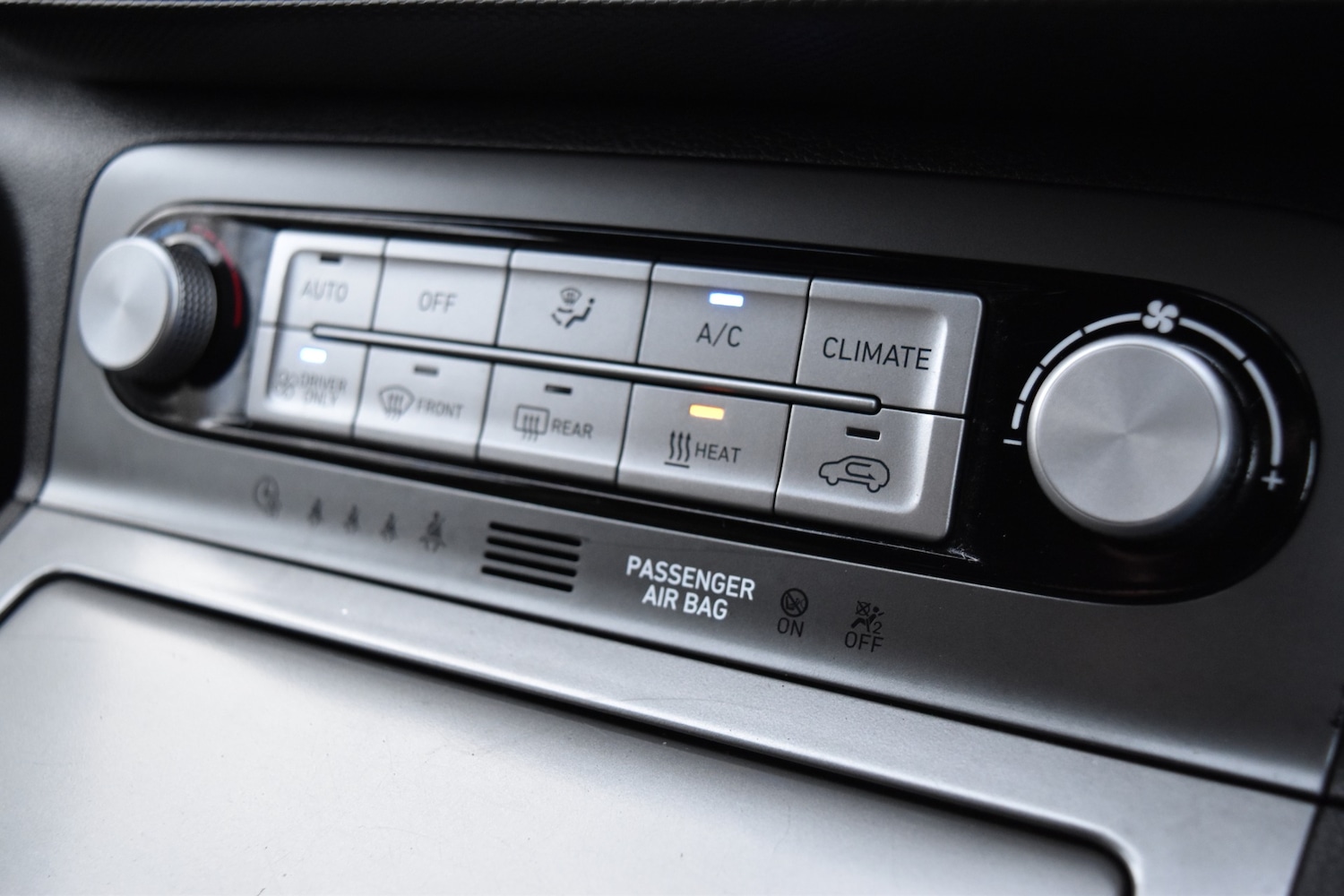 Used Hyundai KONA 2019 for sale - 77562602: Photo 16