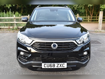 Used Ssangyong Rexton 2018 for sale - 78910109: Photo