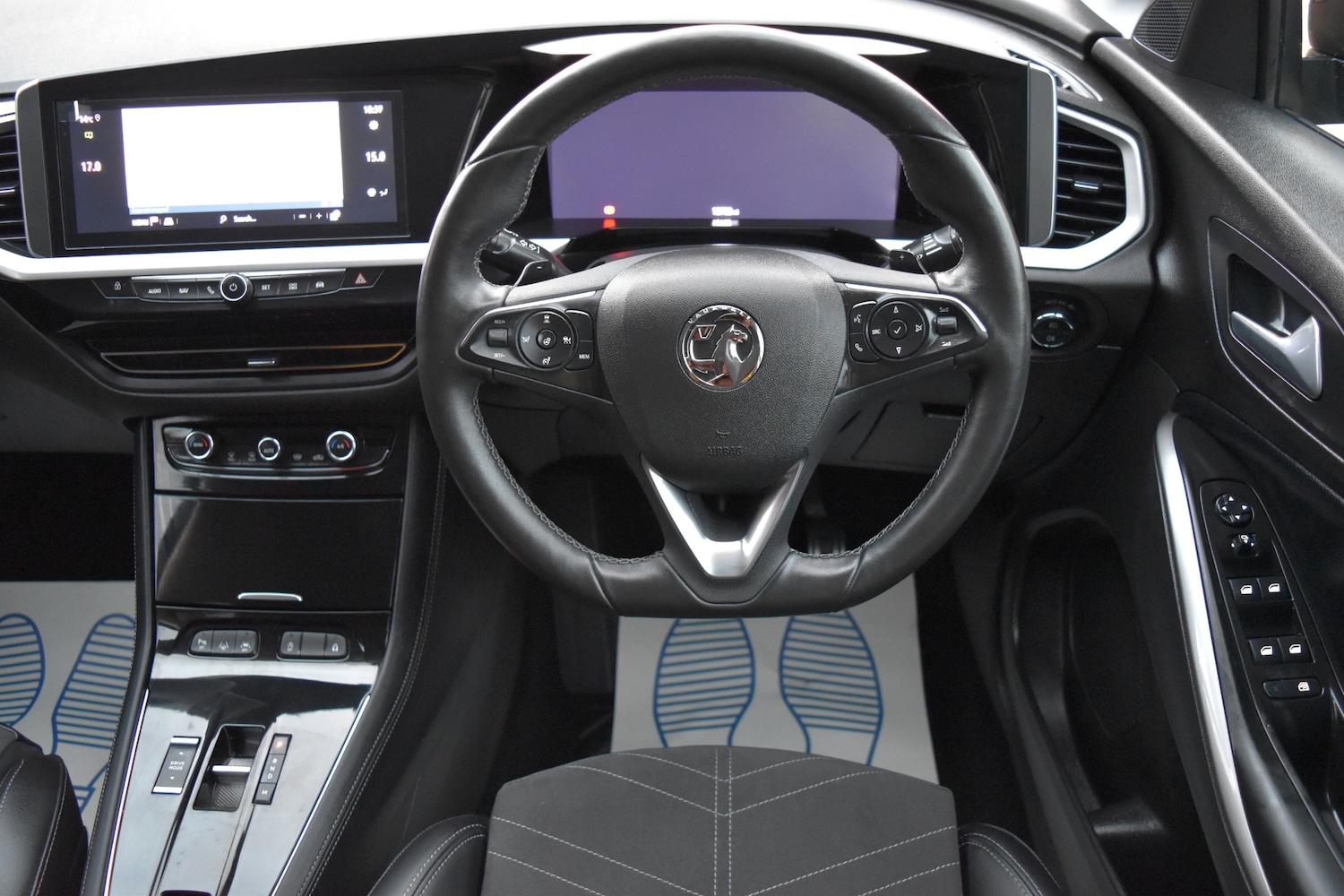 Used Vauxhall Grandland 2023 for sale - 76306090: Photo 12