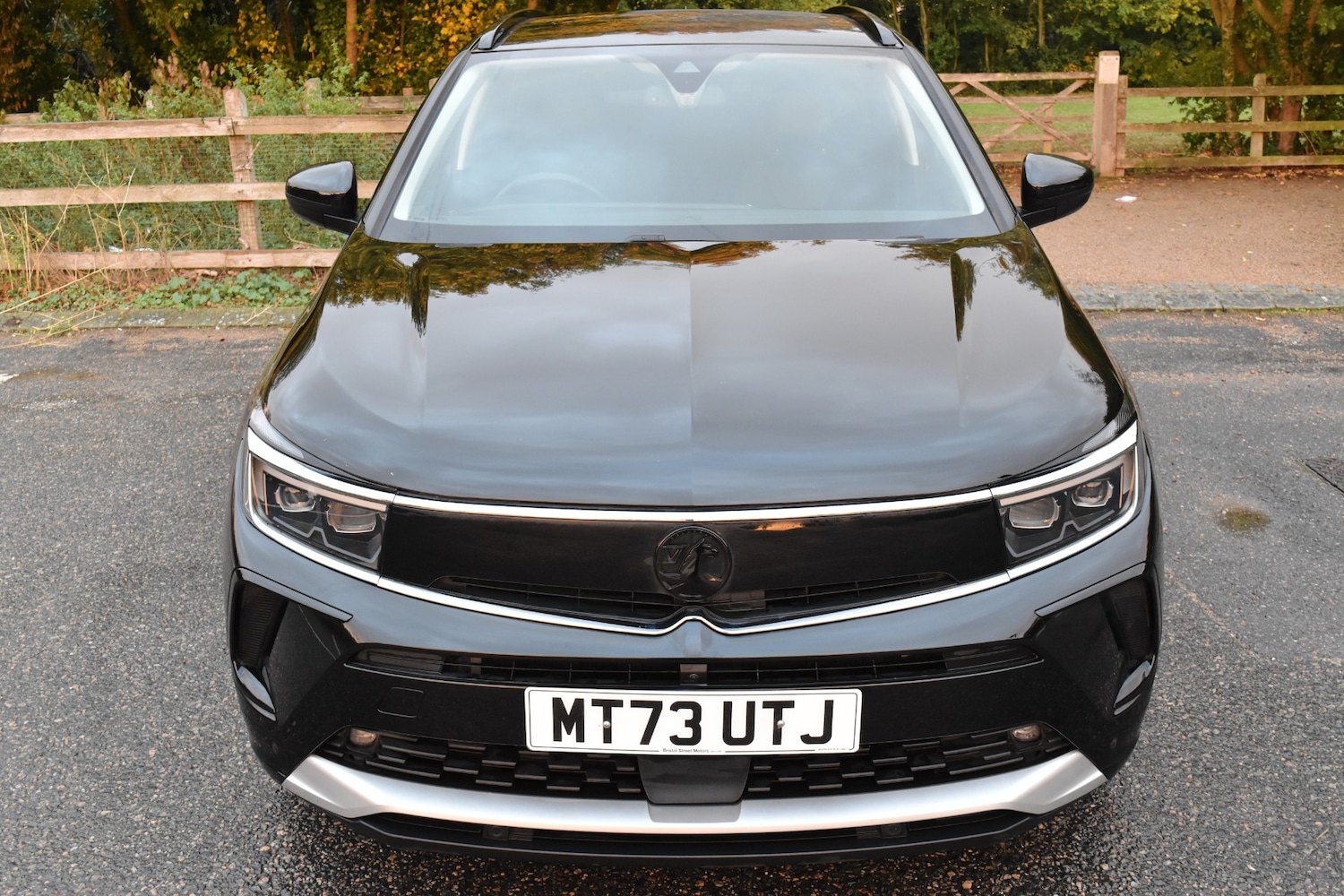 Used Vauxhall Grandland 2023 for sale - 76306090: Photo 2