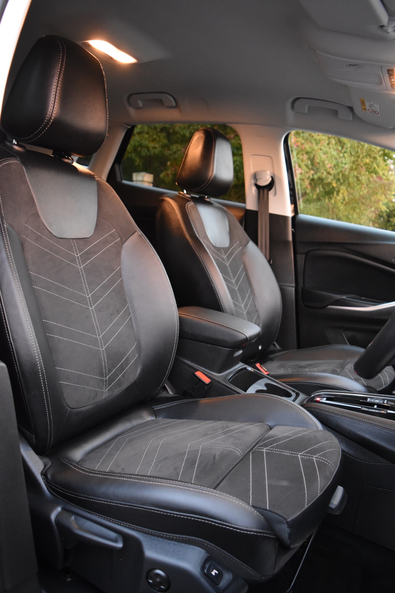 Used Vauxhall Grandland 2023 for sale - 76306090: Photo 8