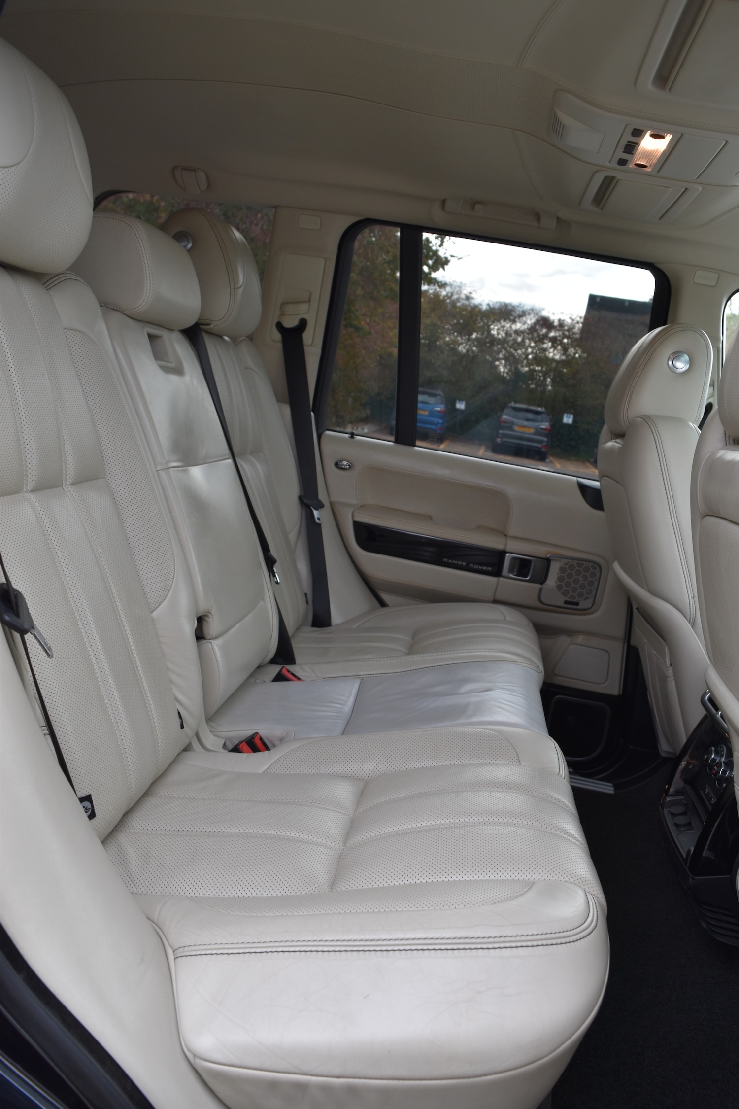 Used Land Rover Range Rover 2011 for sale - 76369474: Photo 10