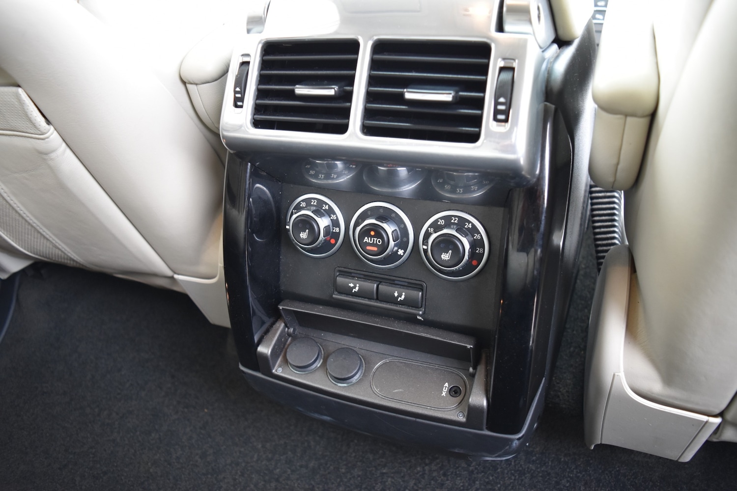 Used Land Rover Range Rover 2011 for sale - 76369474: Photo 16