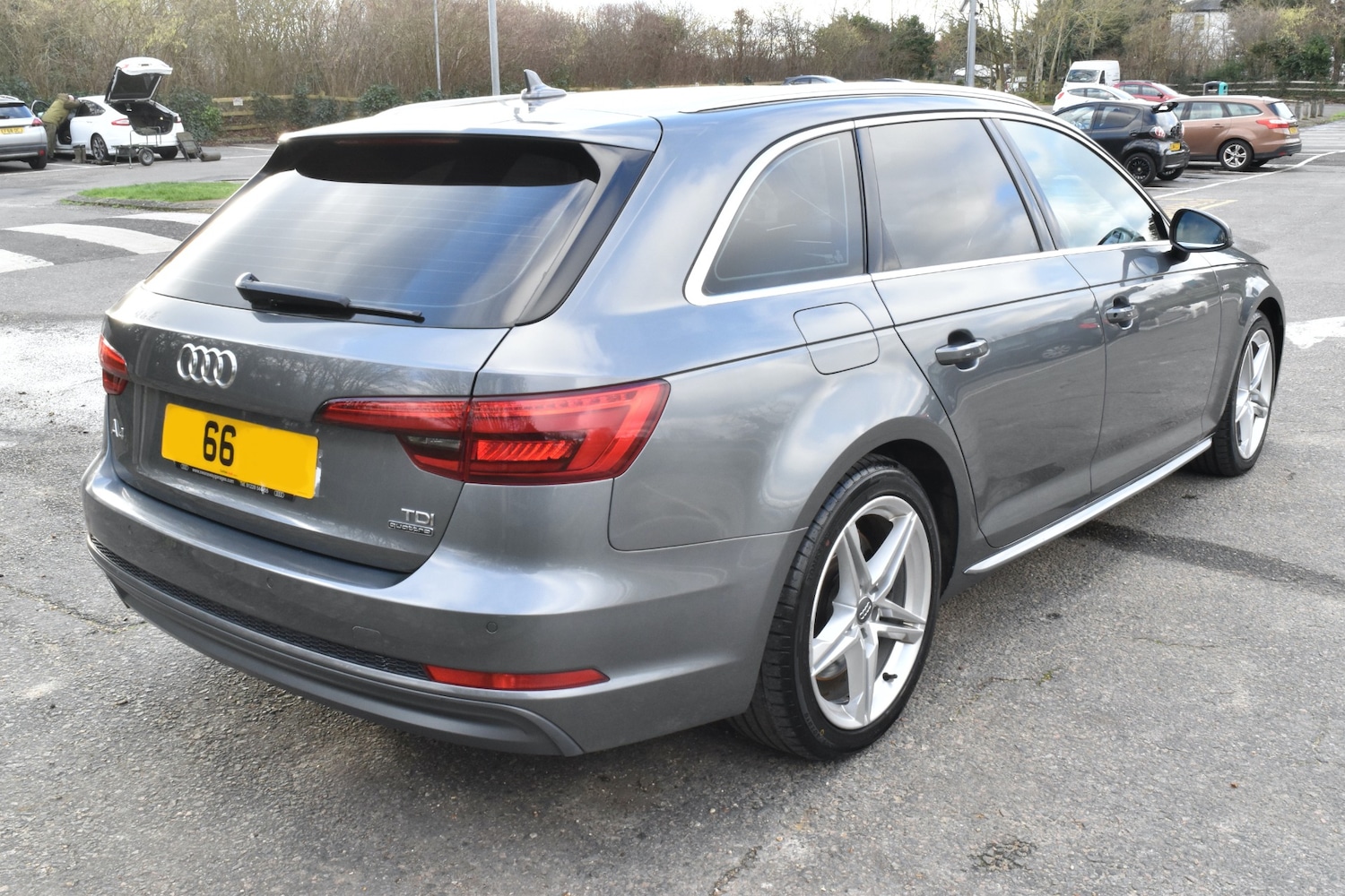 Used Audi A4 2016 for sale - 78057496: Photo 6